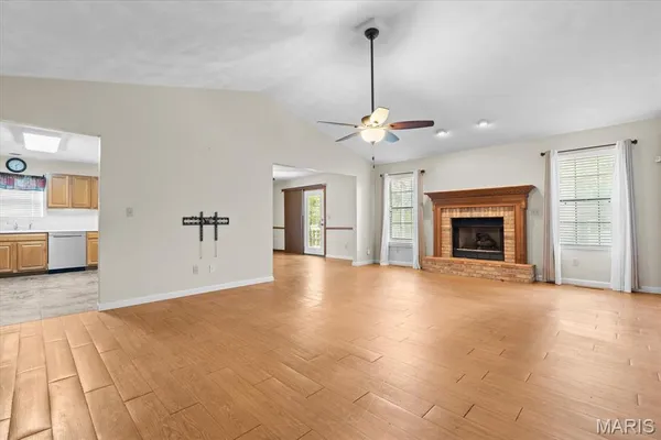 $250,000 | 1836 Spruce Hill Drive, Belleville, IL 62221