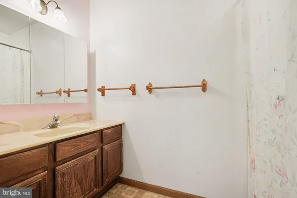 $340,000 | 711 West Siddonsburg Road, Dillsburg, PA 17019
