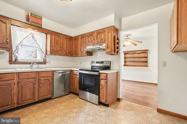 $340,000 | 711 West Siddonsburg Road, Dillsburg, PA 17019