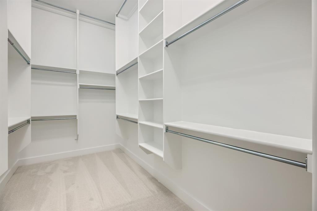 2620 Cedar Rdg Road Celina, TX 75009 - Photo 24 of 27 Spacious closet featuring light carpet