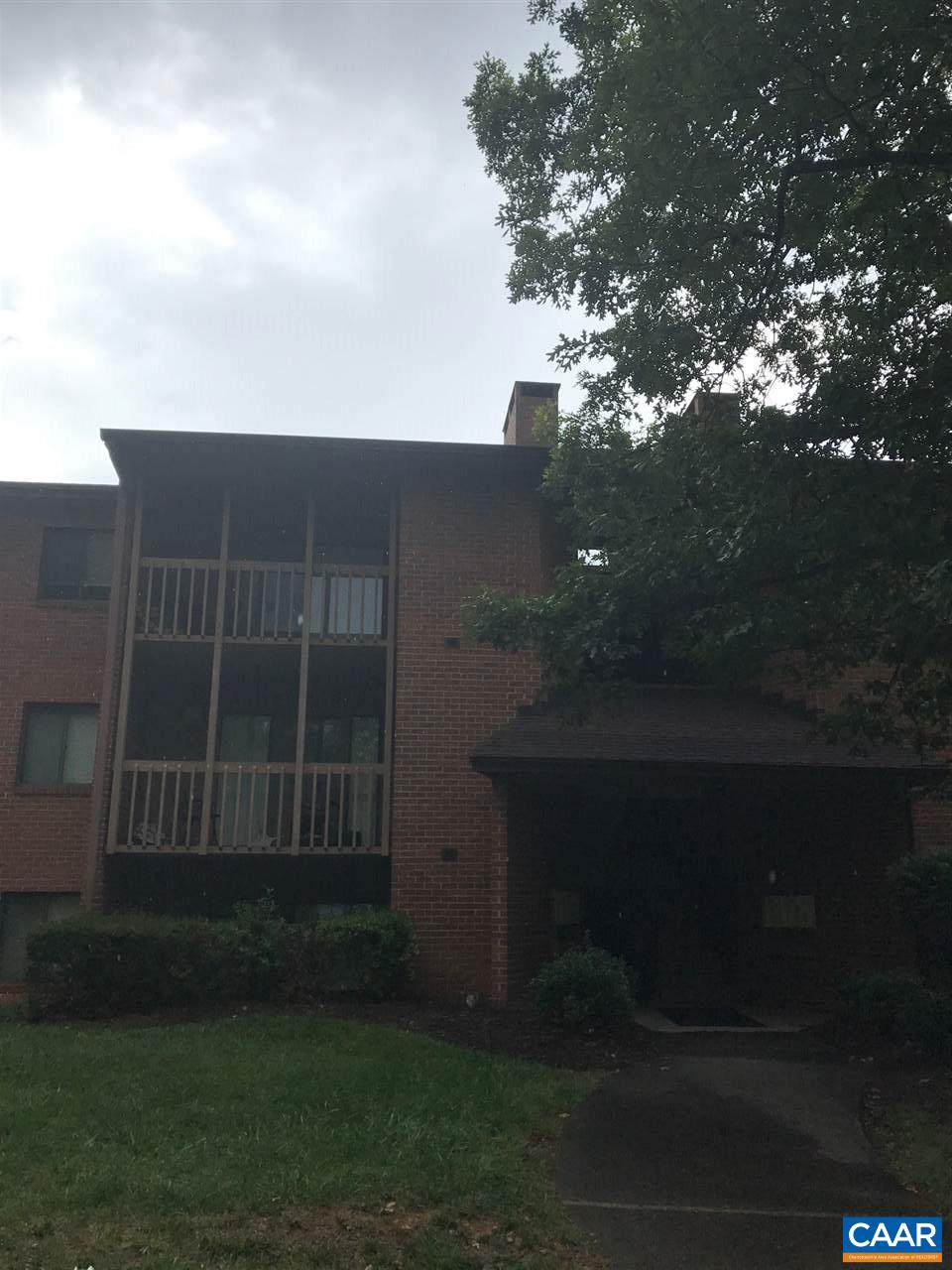 127 Turtle Creek Road, Unit 9 Charlottesville, VA 22901 - Photo 1 of 1 a view of yard and entertaining space