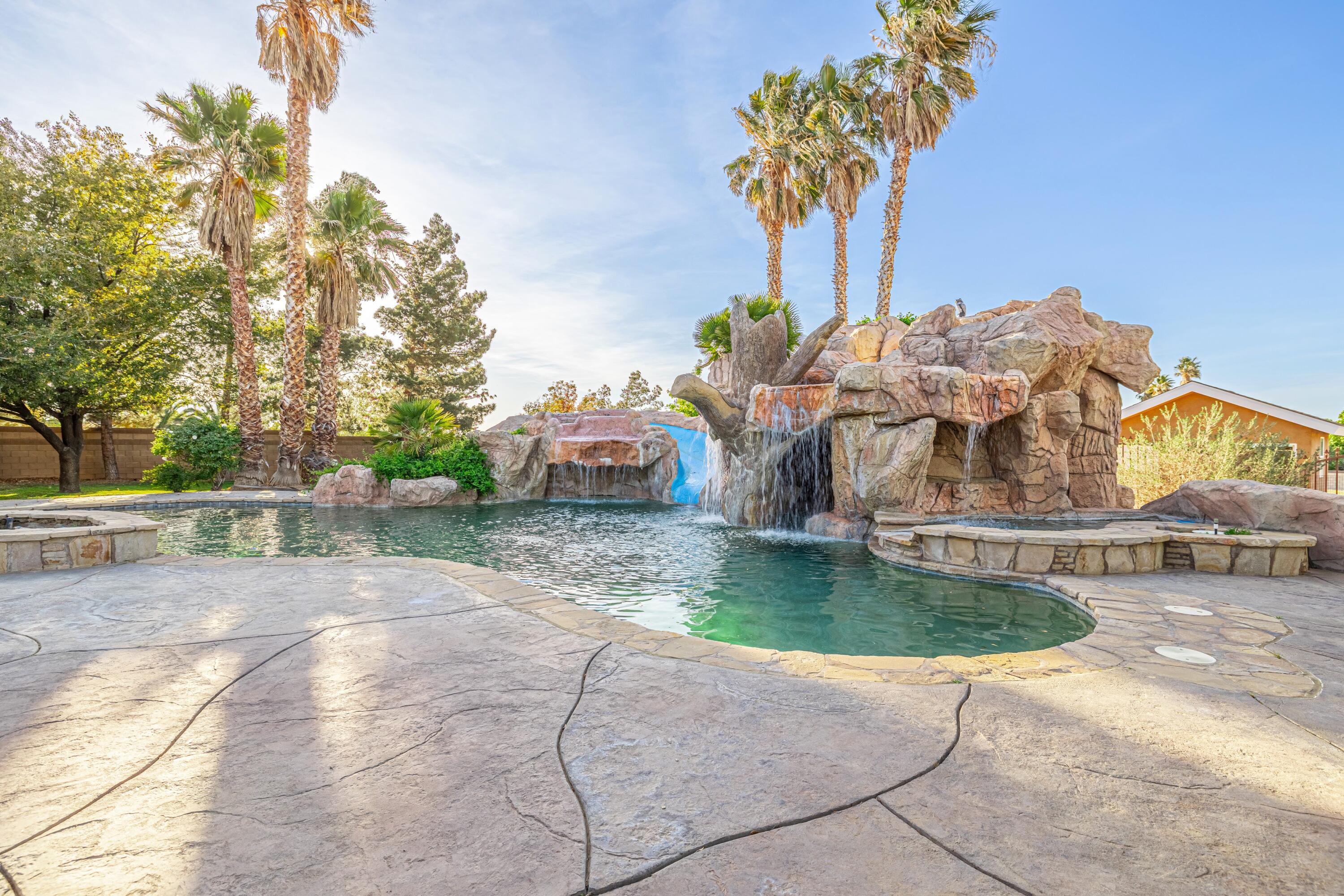 4023 Derby Circle Lancaster, CA 93536 - Photo 36 of 53 a view of a yard with a fountain
