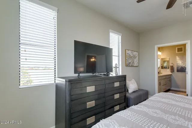 $6,000 | 2511 West Queen Creek Road, Unit 302, Chandler, AZ 85248