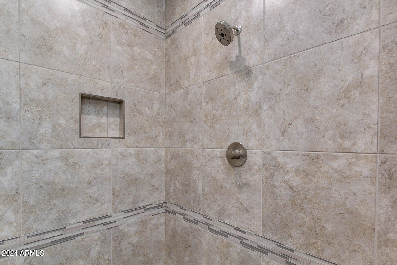 2511 West Queen Creek Road, Unit 302 Chandler, AZ 85248 - Photo 20 of 33 20-Queen