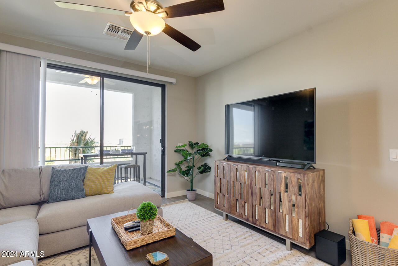 2511 West Queen Creek Road, Unit 302 Chandler, AZ 85248 - Photo 6 of 33 06-Queen