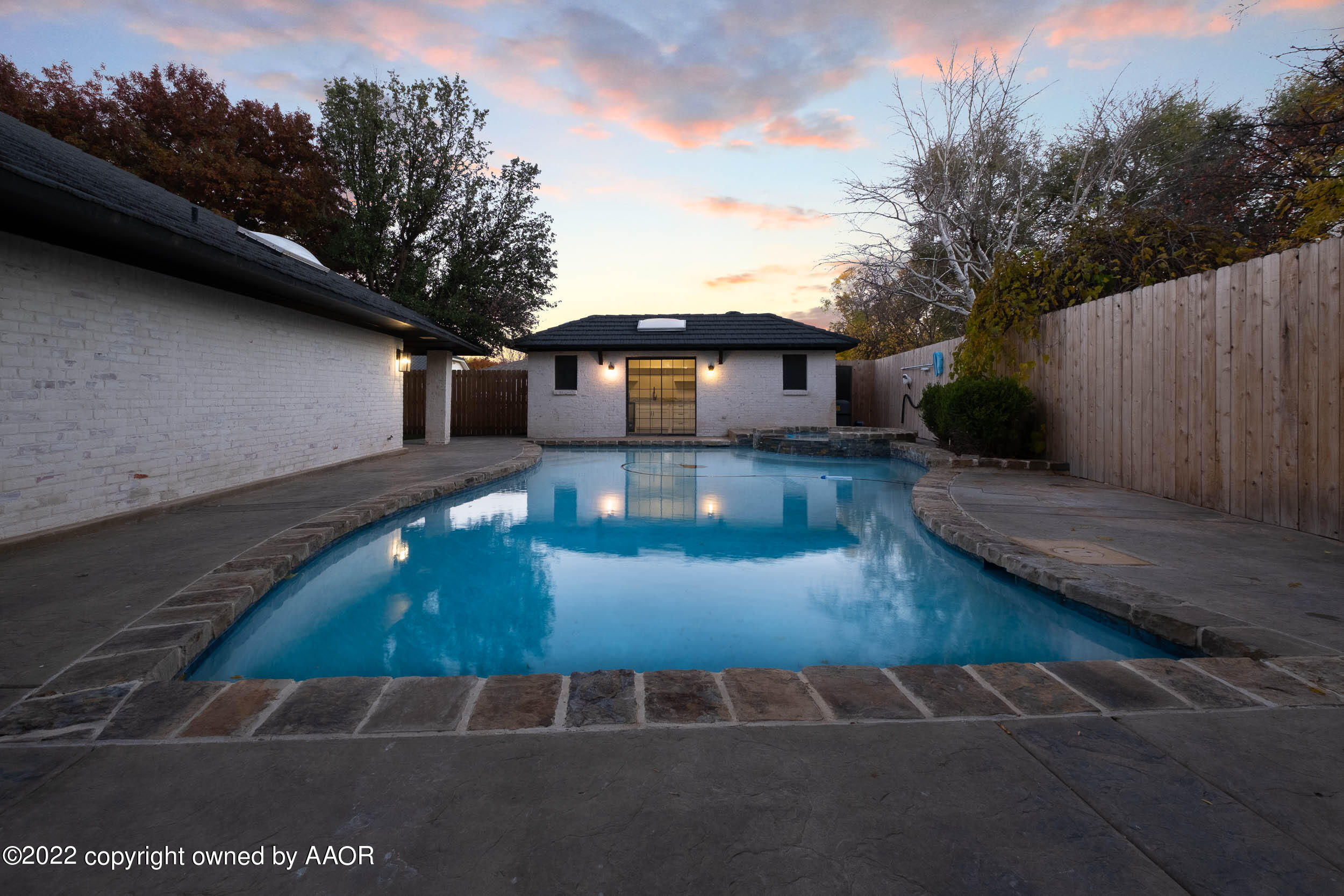 6601 Palacio Drive Amarillo, TX 79109 - Photo 12 of 28 Pool