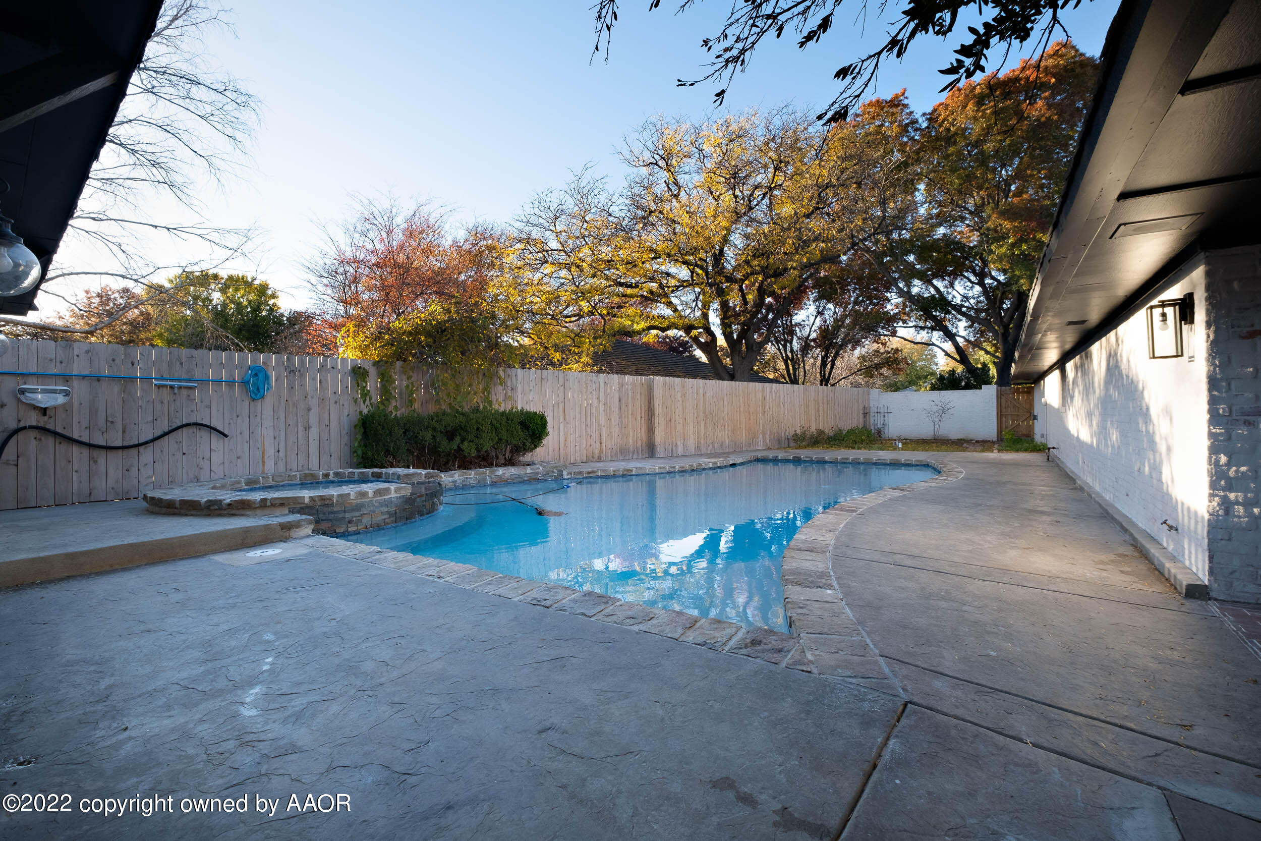 6601 Palacio Drive Amarillo, TX 79109 - Photo 13 of 28 Pool