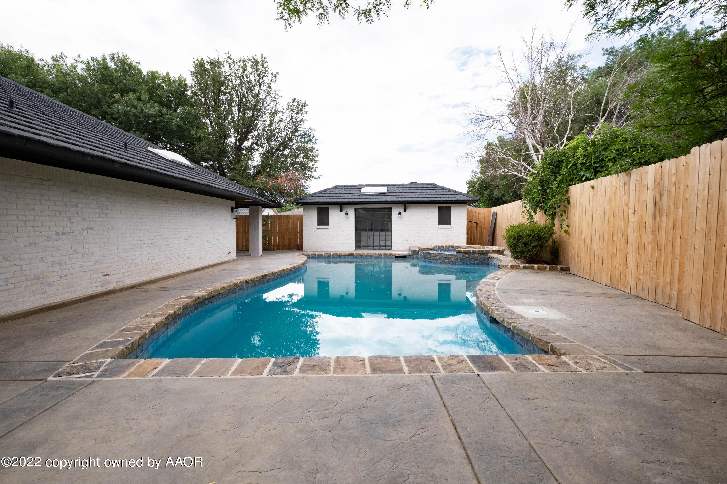 6601 Palacio Drive Amarillo, TX 79109 - Photo 18 of 28 Pool