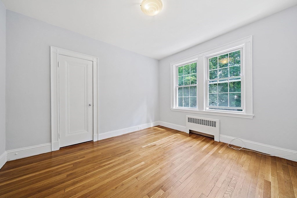 54 Crosby Road, Unit 2 Chestnut Hill, MA 02467 - Photo 6 of 22