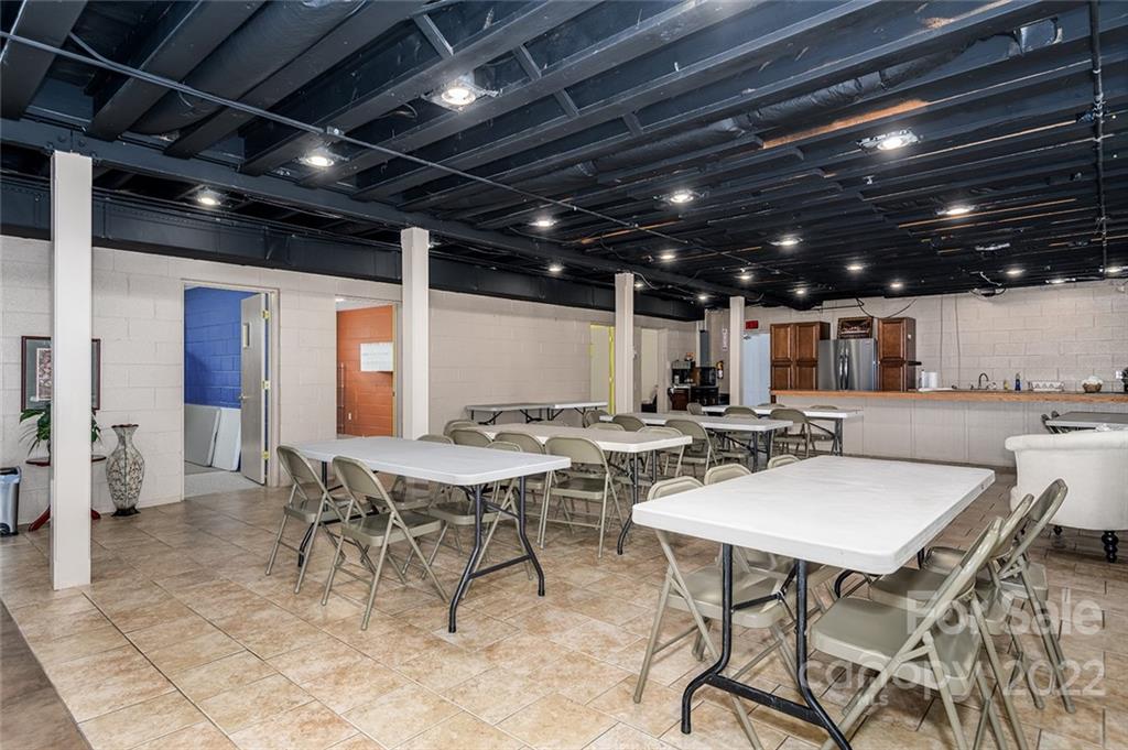 3521 Section House Road Hickory, NC 28601 - Photo 23 of 48 a view of a dinning table and chairs in patio