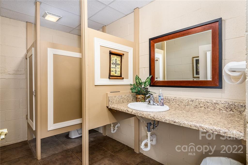 3521 Section House Road Hickory, NC 28601 - Photo 32 of 48 a bathroom with a granite countertop sink and a mirror