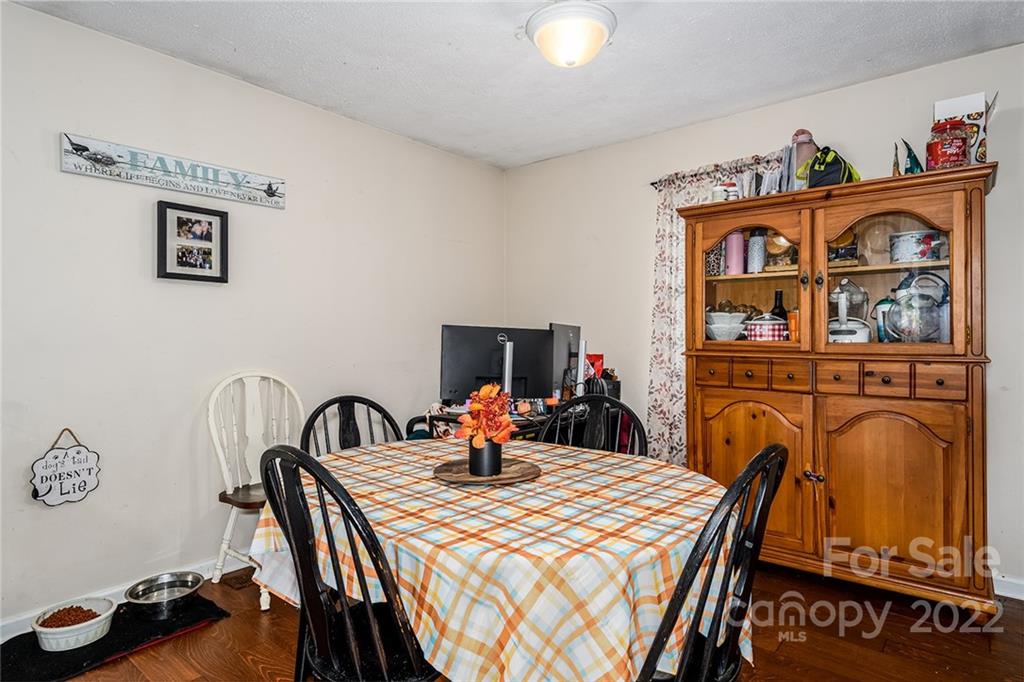 3521 Section House Road Hickory, NC 28601 - Photo 39 of 48 a bedroom with furniture and a window