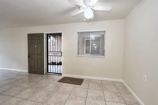 $159,900 | 1019 Dornajo Way, Unit 104, Sacramento, CA 95825
