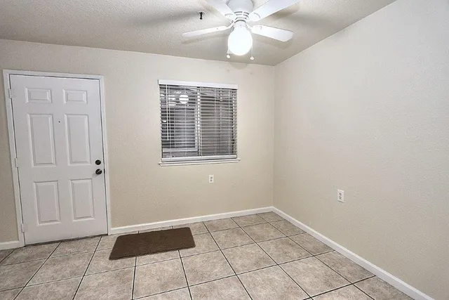 $174,900 | 1019 Dornajo Way, Sacramento, CA 95825