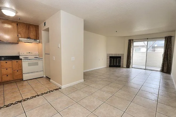 $159,900 | 1019 Dornajo Way, Unit 104, Sacramento, CA 95825