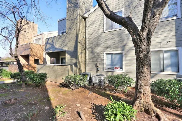 $159,900 | 1019 Dornajo Way, Unit 104, Sacramento, CA 95825