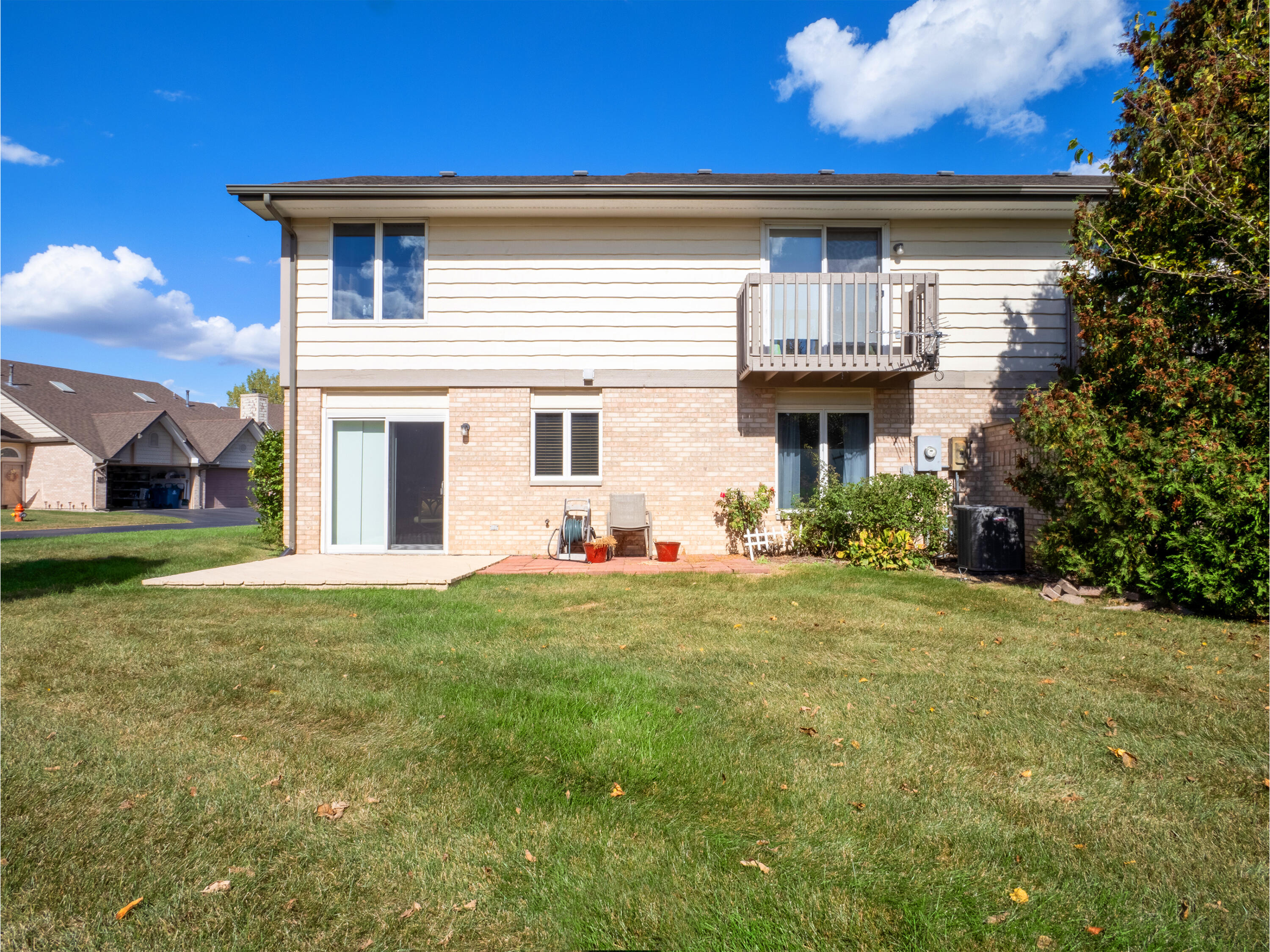 1362 West 94th Court Crown Point, IN 46307 - Photo 20 of 23 a house view with a garden space