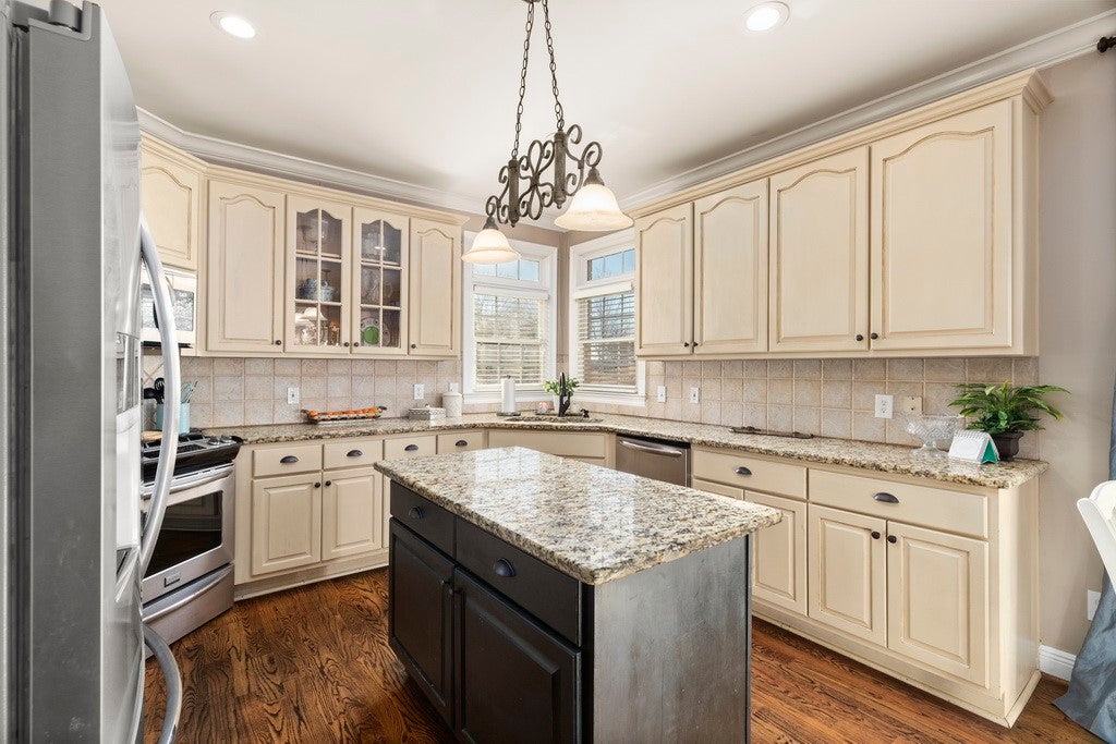 938 Parklane Road Auburn, AL 36830 - Photo 9 of 32 Gallery Image 9