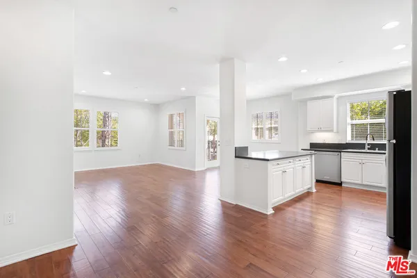 $5,200 | 13080 Pacific Promenade, Unit 312, Playa Vista, CA 90094