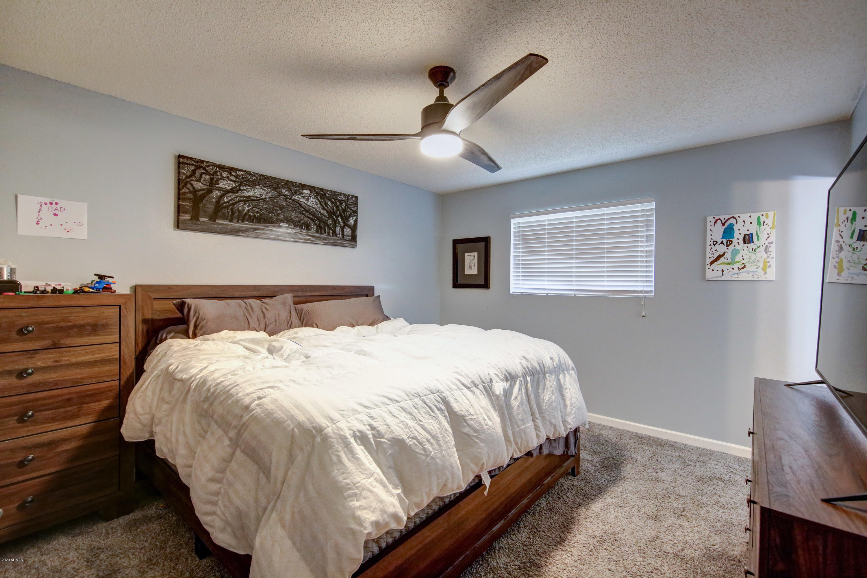 22 East Del Rio Drive Tempe, AZ 85282 - Photo 13 of 22 master bedroom