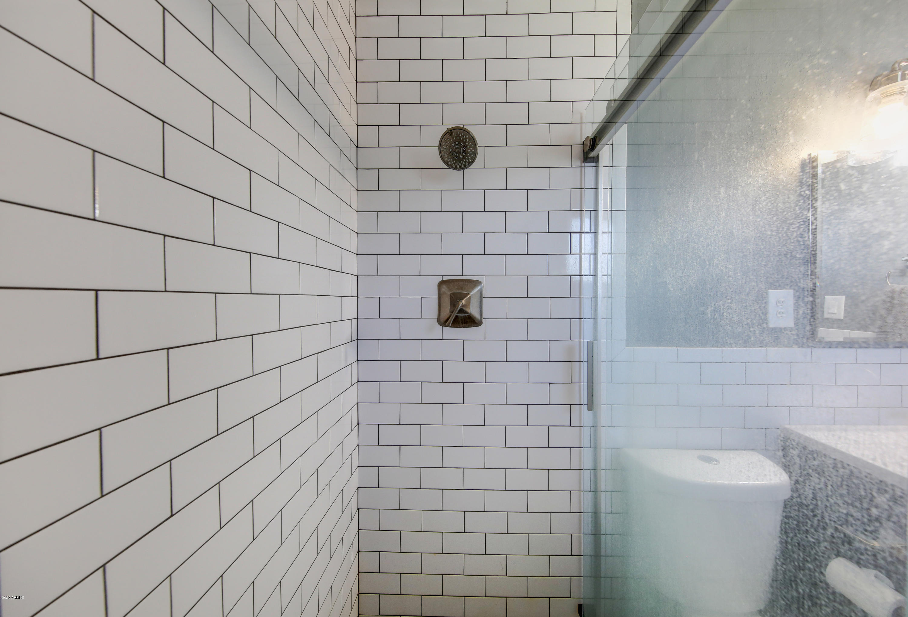 22 East Del Rio Drive Tempe, AZ 85282 - Photo 18 of 22 master tiled shower