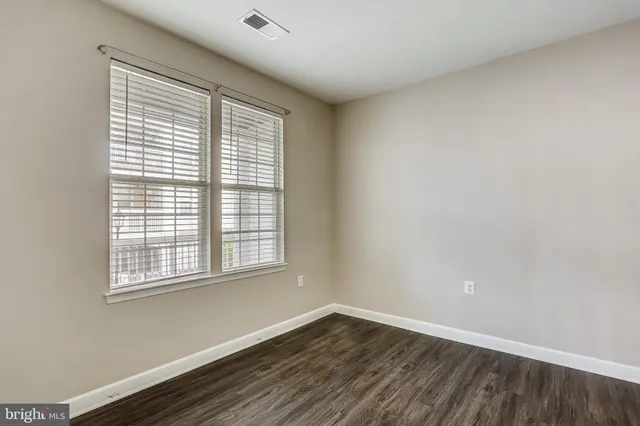 $1,950 | 22641 Blue Elder Terrace, Unit 201, Brambleton, VA 20148