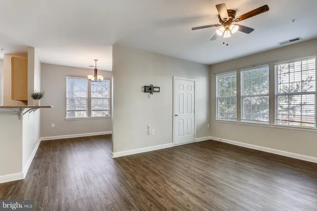 $1,950 | 22641 Blue Elder Terrace, Unit 201, Brambleton, VA 20148