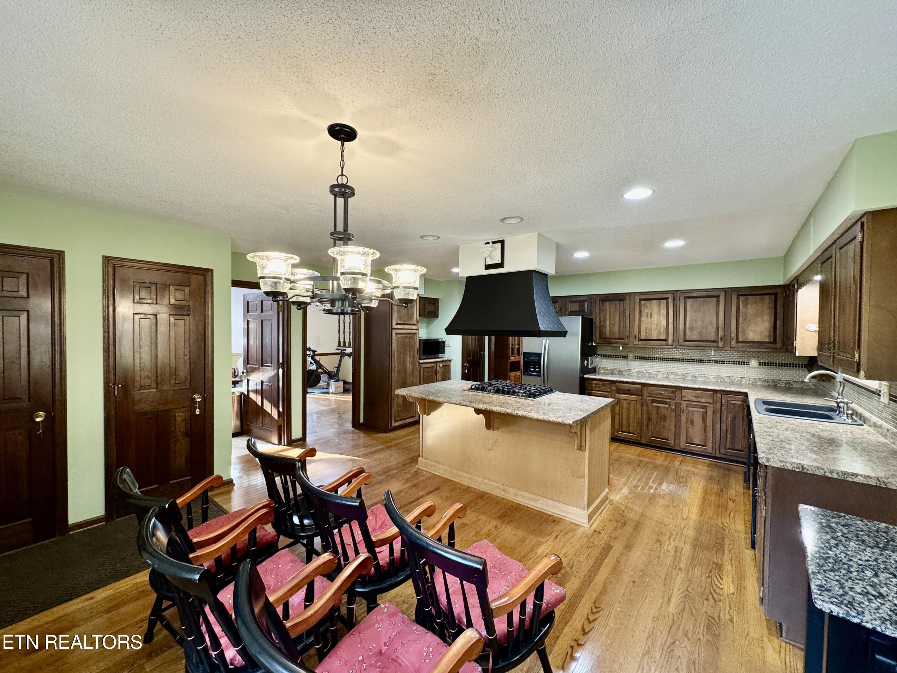 5913 Wassman Road Knoxville, TN 37912 - Photo 25 of 60 21