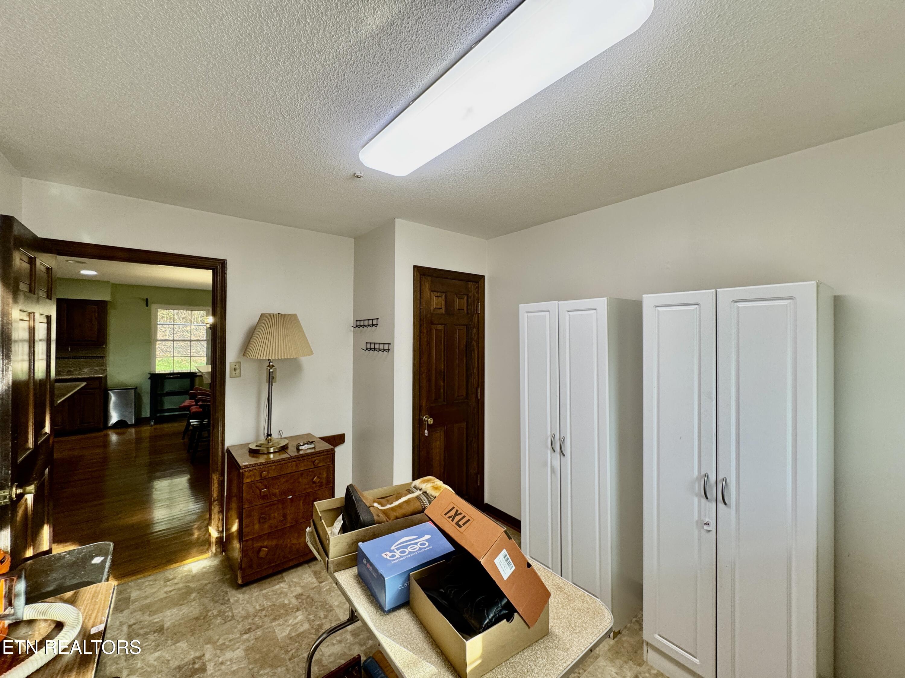 5913 Wassman Road Knoxville, TN 37912 - Photo 27 of 60 23