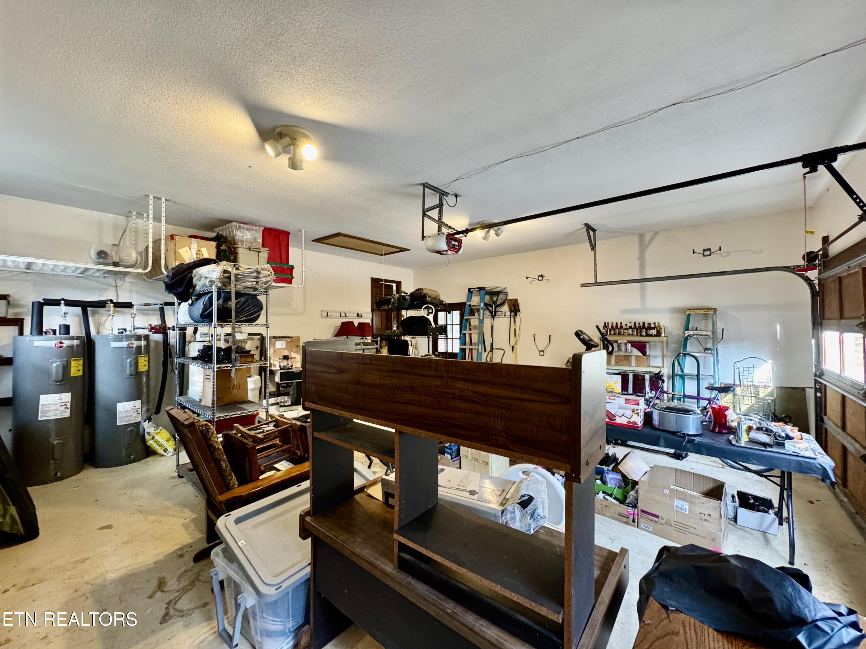 5913 Wassman Road Knoxville, TN 37912 - Photo 29 of 60 25