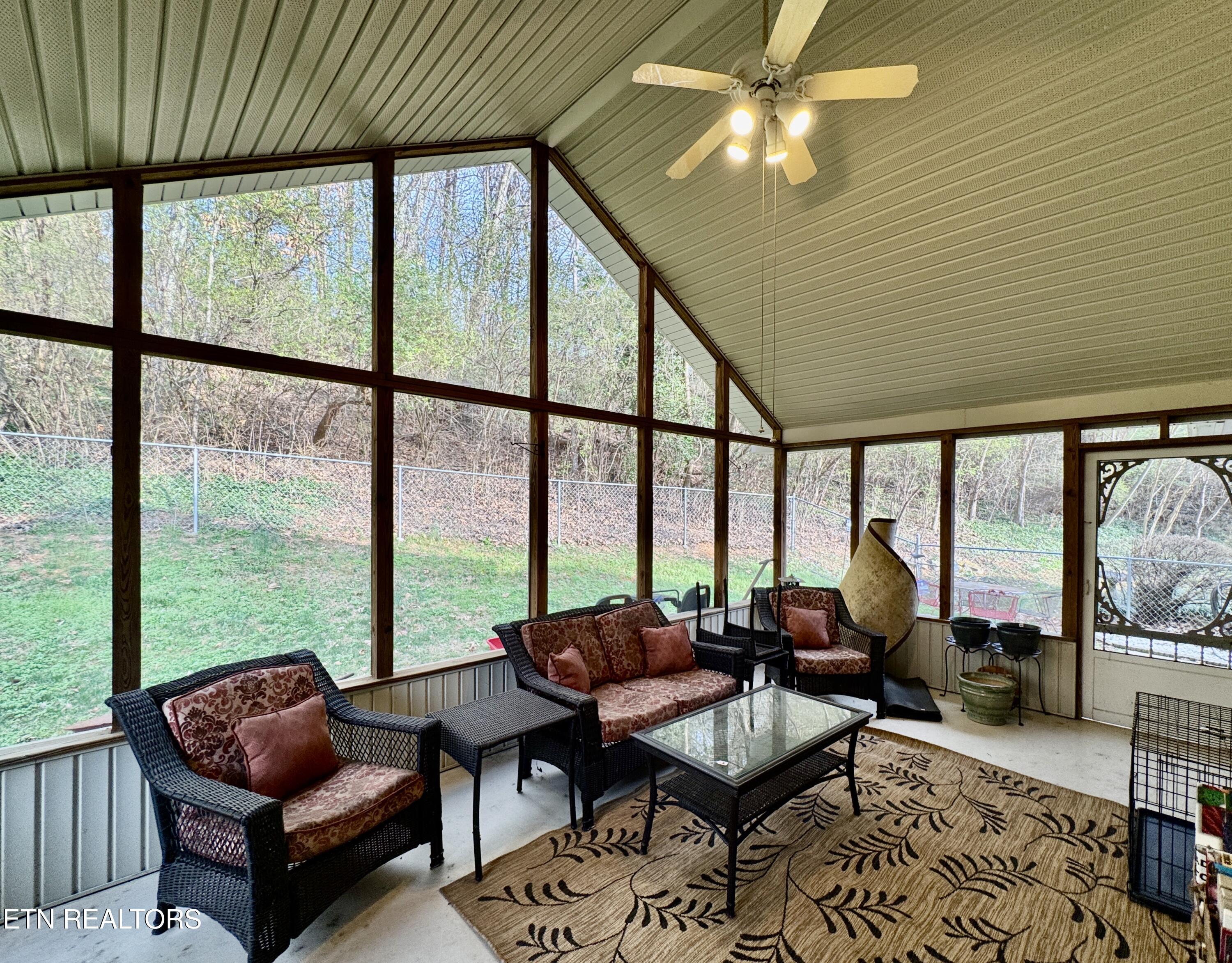 5913 Wassman Road Knoxville, TN 37912 - Photo 37 of 60 33