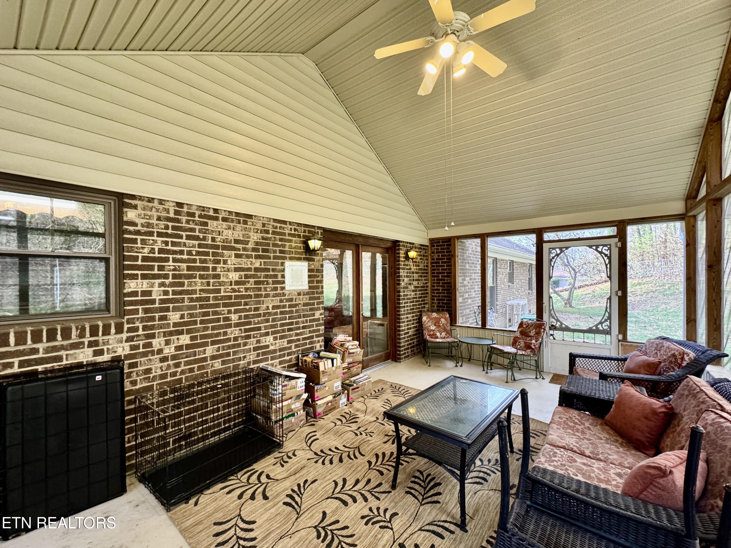 5913 Wassman Road Knoxville, TN 37912 - Photo 39 of 60 35