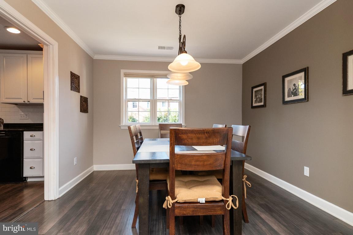 6675 Fairfax Road, Unit 88 Chevy Chase, MD 20815 - Photo 5 of 30 Gallery Image 5