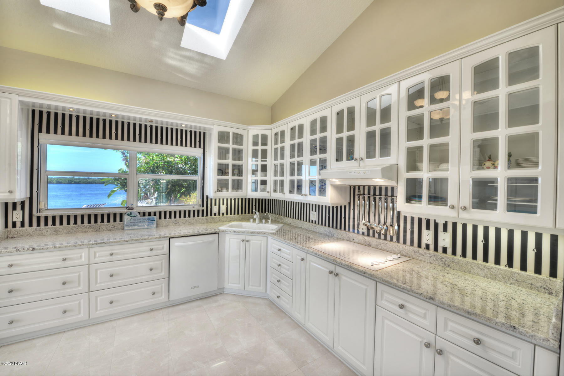137 Carriage Ponce Inlet, FL 32127 - Photo 10 of 49 Intracoastal Paradise