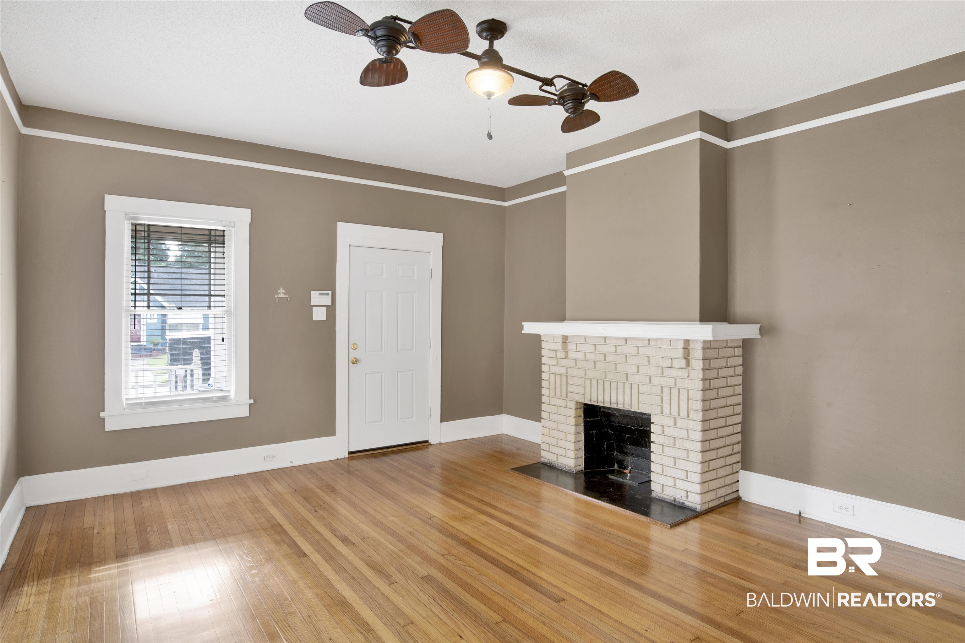 458 Dexter Avenue Mobile, AL 36604 - Photo 9 of 22