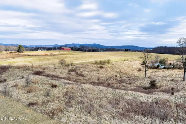 $599,000 | 0 Moodyville Loop, Byrdstown, TN 38549