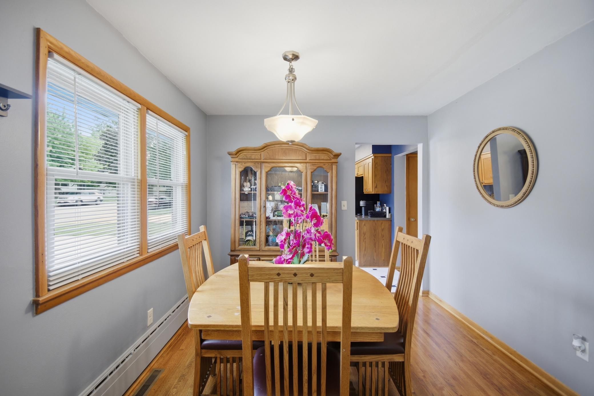 430 5th Street Southwest Plainview, MN 55964 - Photo 9 of 47