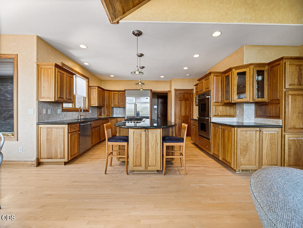11707 Kestrel Road Klamath Falls, OR 97601 - Photo 13 of 65