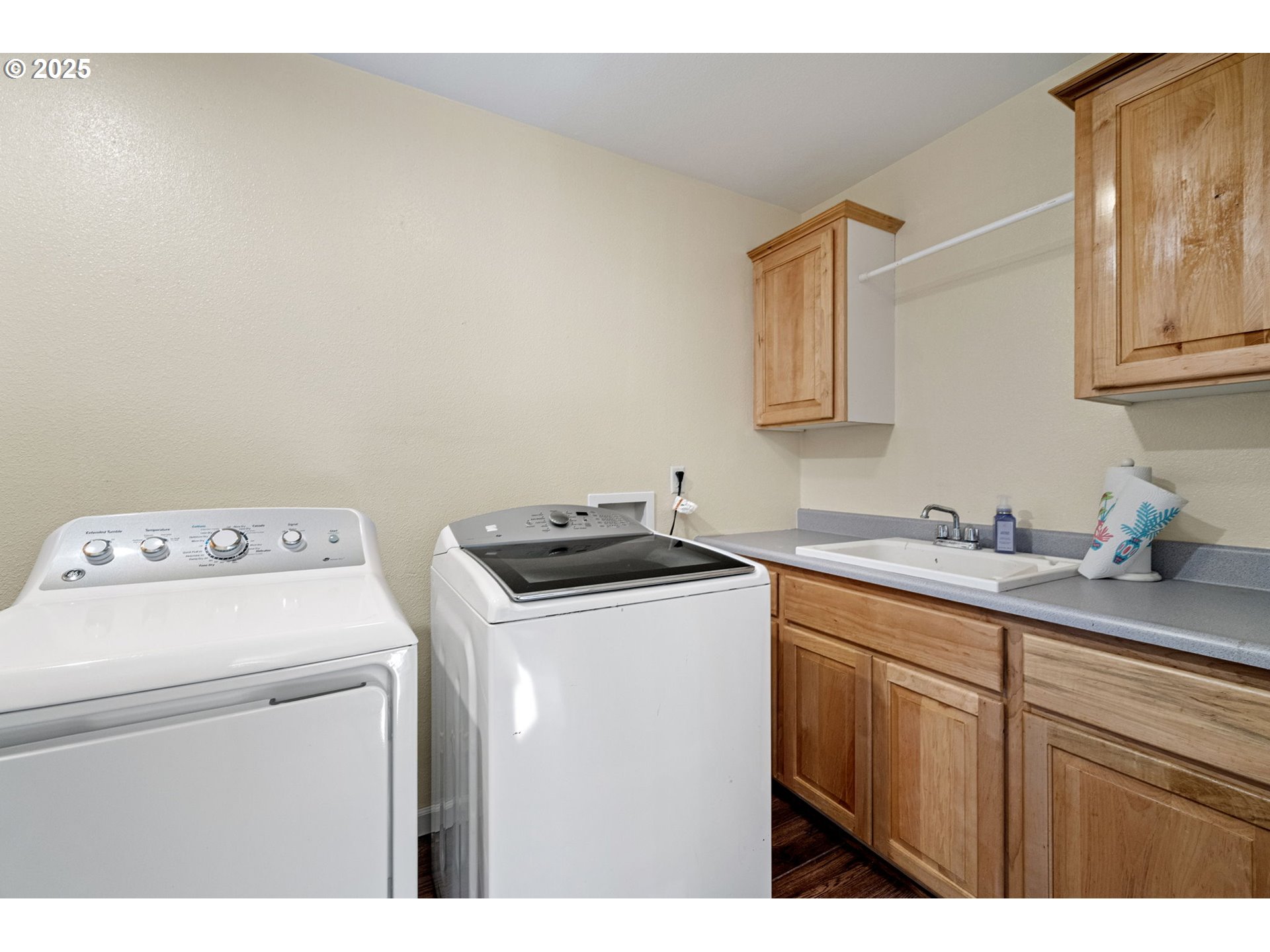 6831 Holly Street Springfield, OR 97478 - Photo 29 of 47 Gallery Image 29