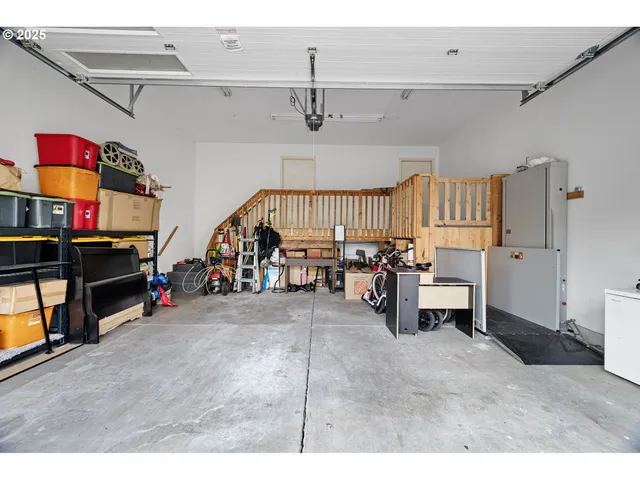 $768,000 | 6831 Holly Street, Springfield, OR 97478