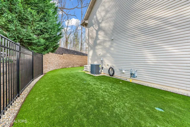 $579,900 | 10372 Harrison Springs Lane, Knoxville, TN 37932