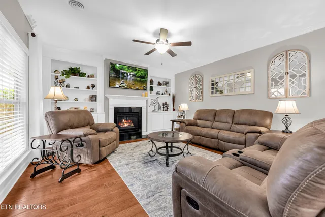 $579,900 | 10372 Harrison Springs Lane, Knoxville, TN 37932