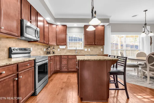 $579,900 | 10372 Harrison Springs Lane, Knoxville, TN 37932