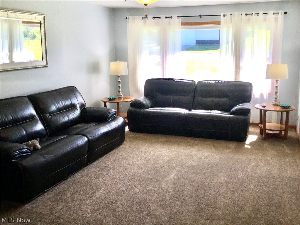 6121 Beach Road Wadsworth, OH 44281 - Photo 5 of 14 Gallery Image 5