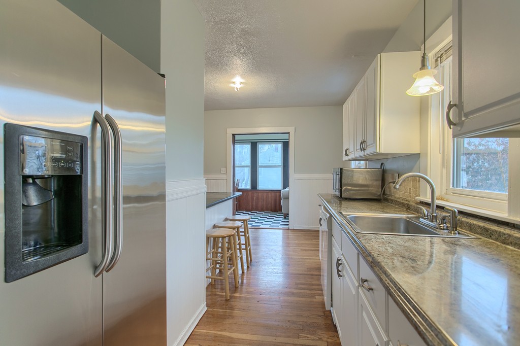 33 Addison Avenue Lynn, MA 01902 - Photo 5 of 30 Gallery Image 5