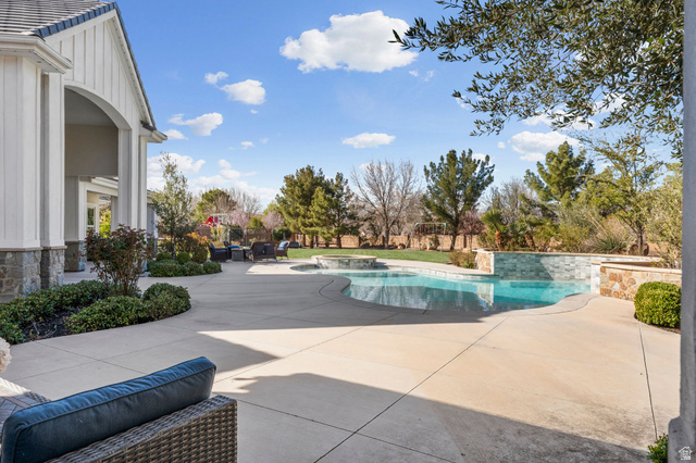 2917 Old Farm Road Washington, UT 84780 - Photo 24 of 105 Relaxing pool / spa featuring a patio