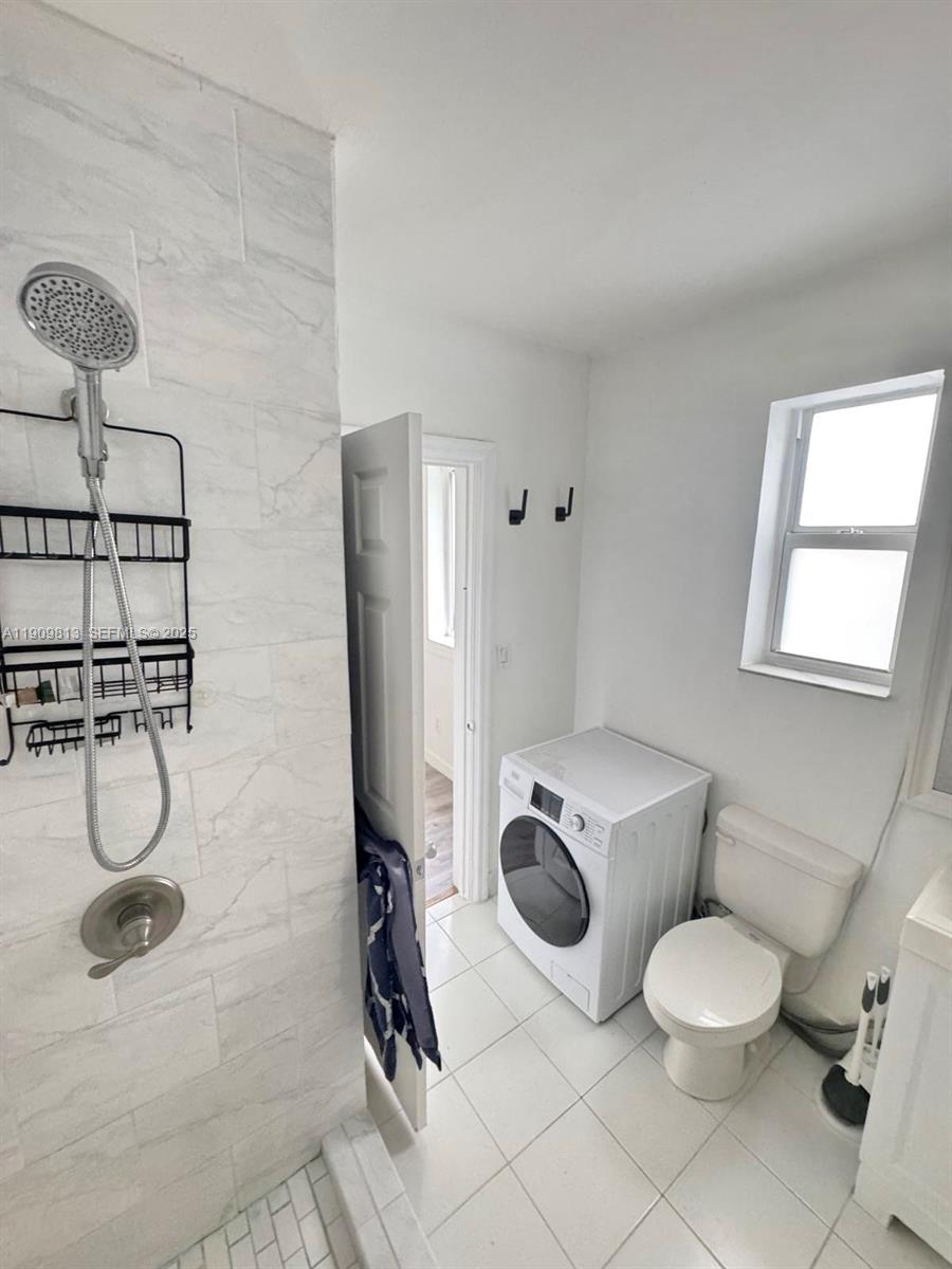 555 Northeast 70th Street Miami, FL 33138 - Photo 16 of 38