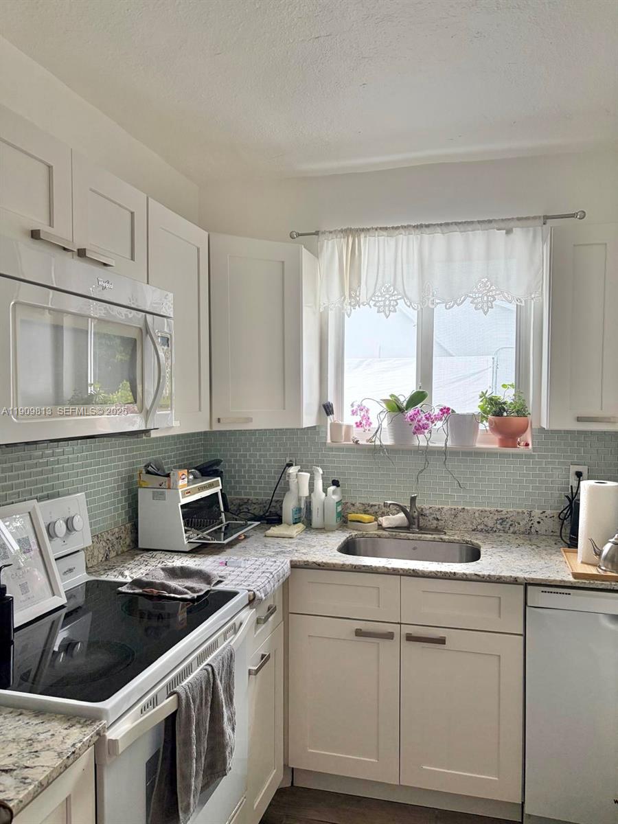 555 Northeast 70th Street Miami, FL 33138 - Photo 29 of 38