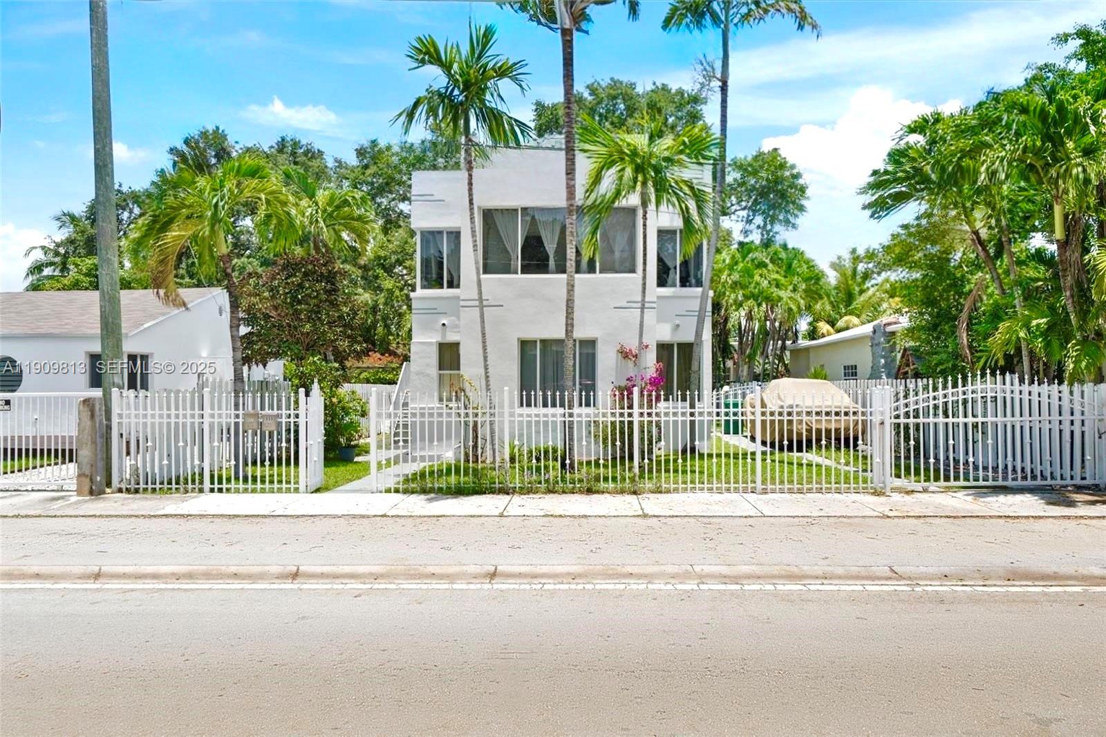 555 Northeast 70th Street Miami, FL 33138 - Photo 3 of 38