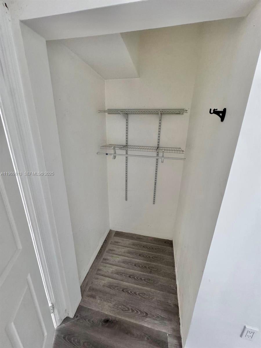 555 Northeast 70th Street Miami, FL 33138 - Photo 10 of 38